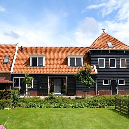 Farm Overleekerhoeve Моникендам Екстериор снимка