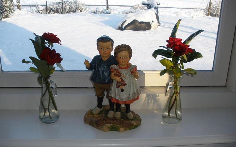 Farm Overleekerhoeve Моникендам Екстериор снимка